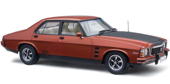 Classic Carlectables Holden HX Monaro Persian Sand 18759